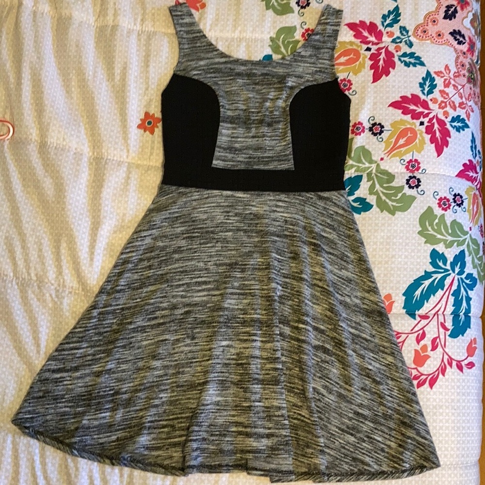 Xhilaration Black/Gray Mini Dress Size XS/S